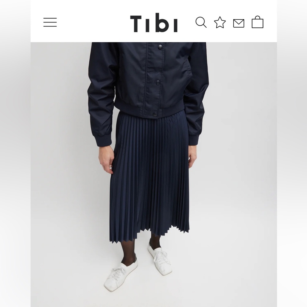 Tibi Nylon Pleating Sunray Pull On Skirt. Size M.